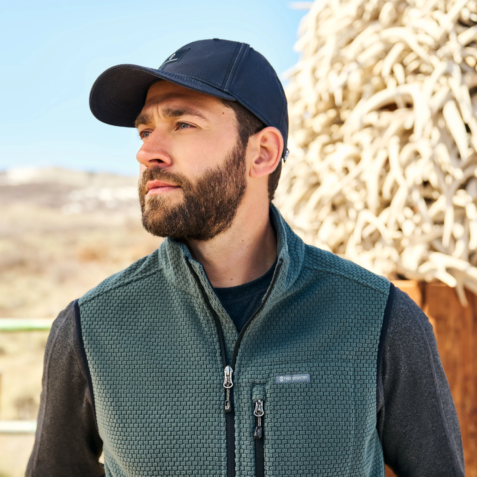 Men's Brick Fleece Adventure Vest - Image 11
