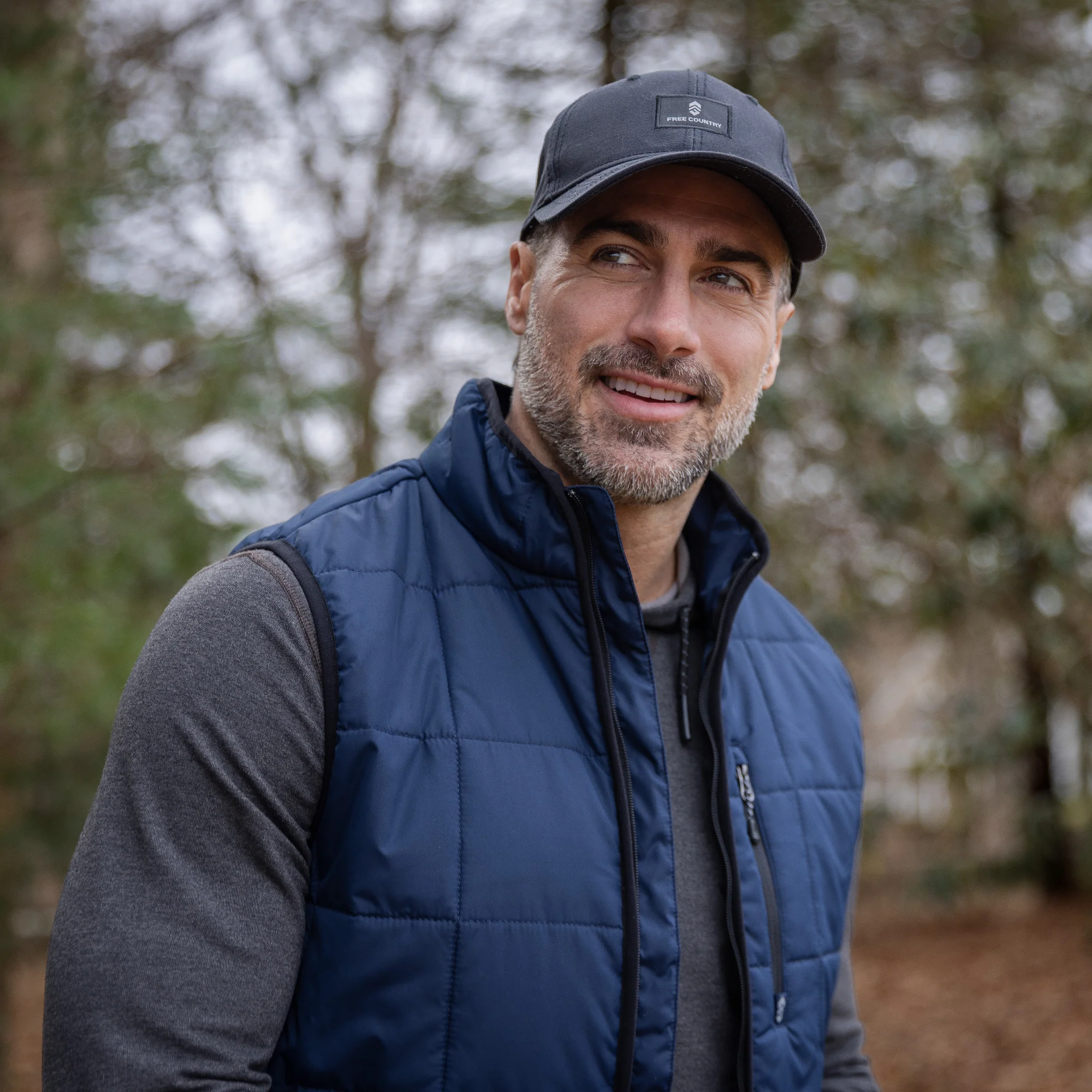 Men's Maple Creek IV Box Quilted Puffer Vest - Image 5