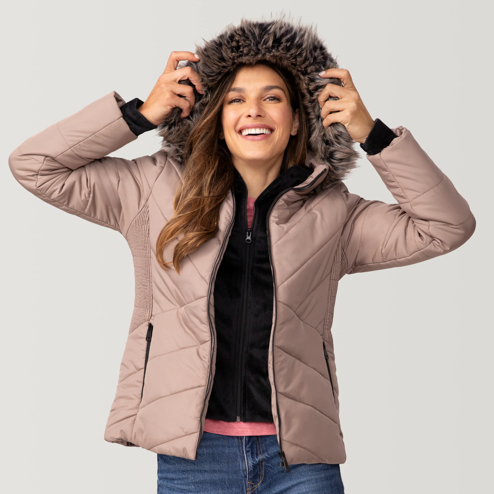 Women's Brisk II Parka Jacket - Image 7