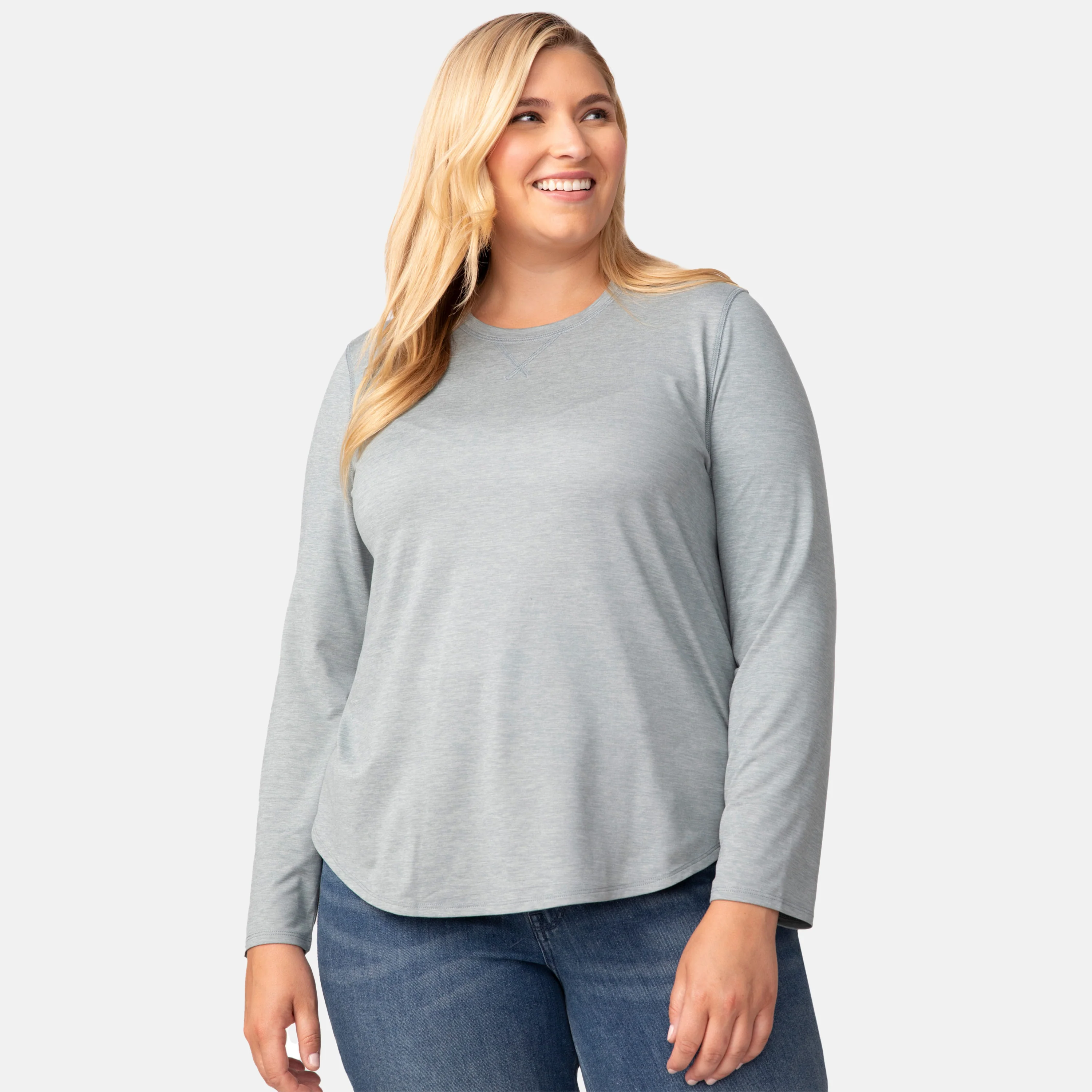 Women's Plus Size Cloud Knit All Day Crew Neck Top - Image 7