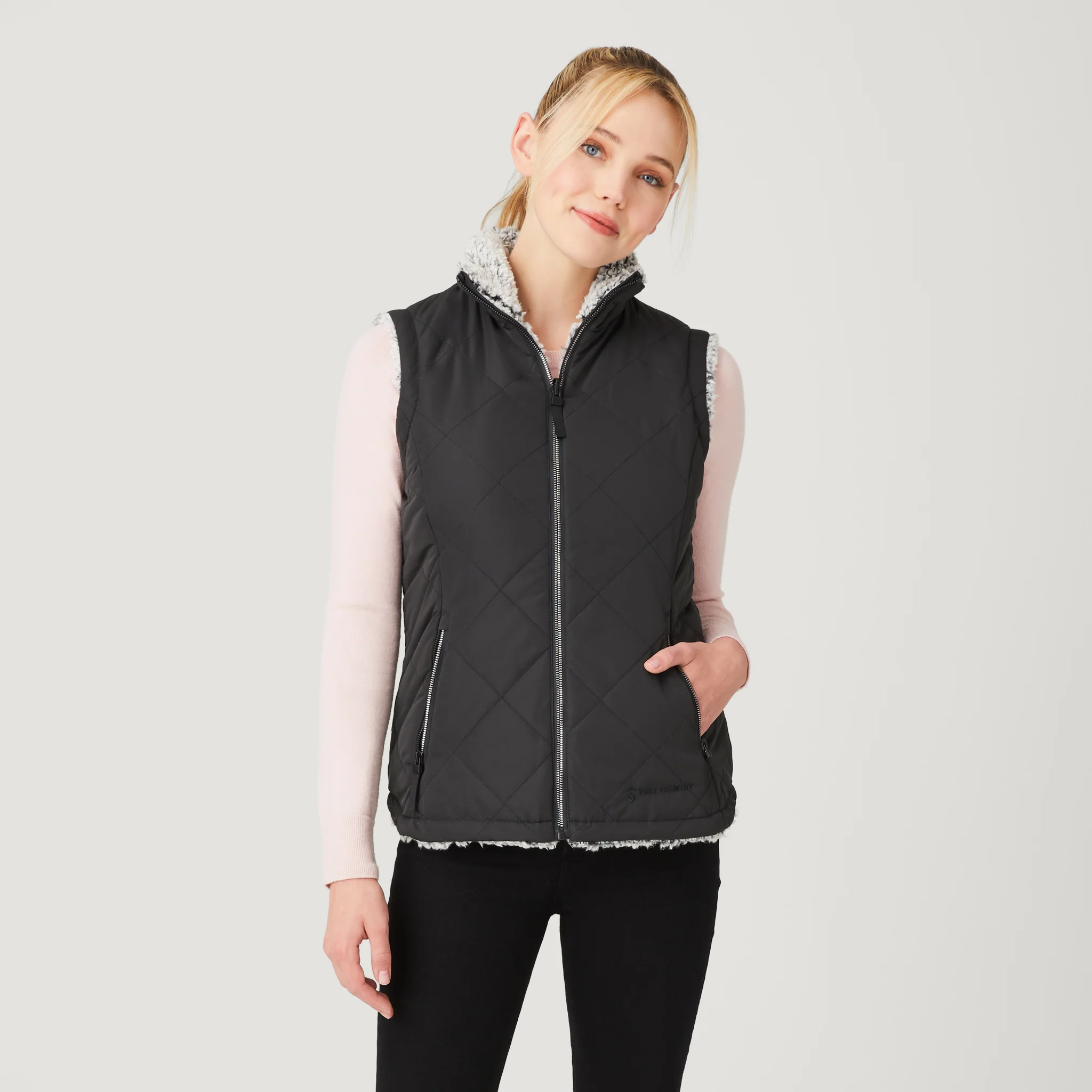Women's Stratus Lite Reversible Vest - Image 5