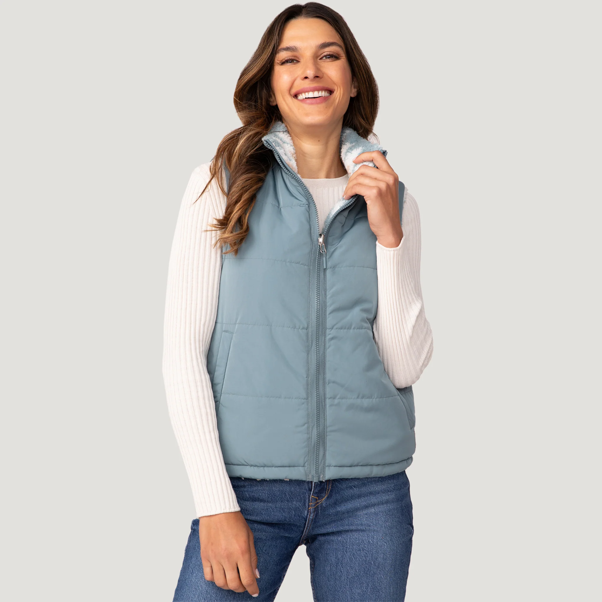 Women's Venture Stratus Lite Reversible Vest - Image 11